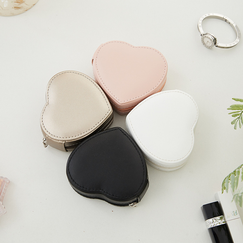 Heart-Shaped Zippered Jewelry Case front and overall view