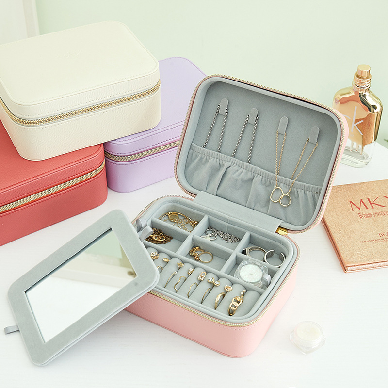 Double-Layer Jewelry Box with Removable Mirror storage configuration