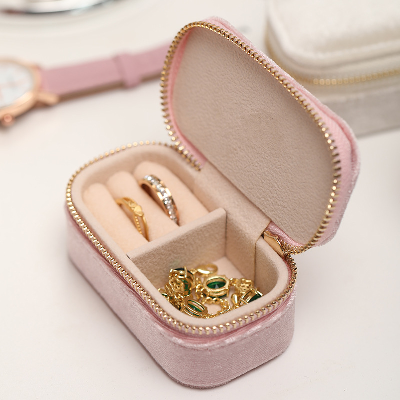 Mini Velvet Zippered Jewelry Case storage configuration