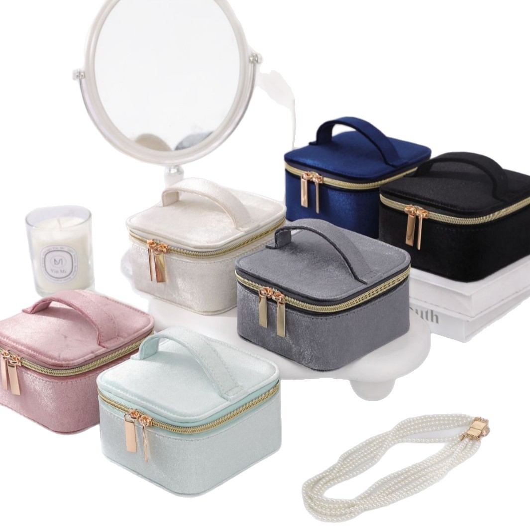 Handled Zippered Travel Jewelry Case available finish view