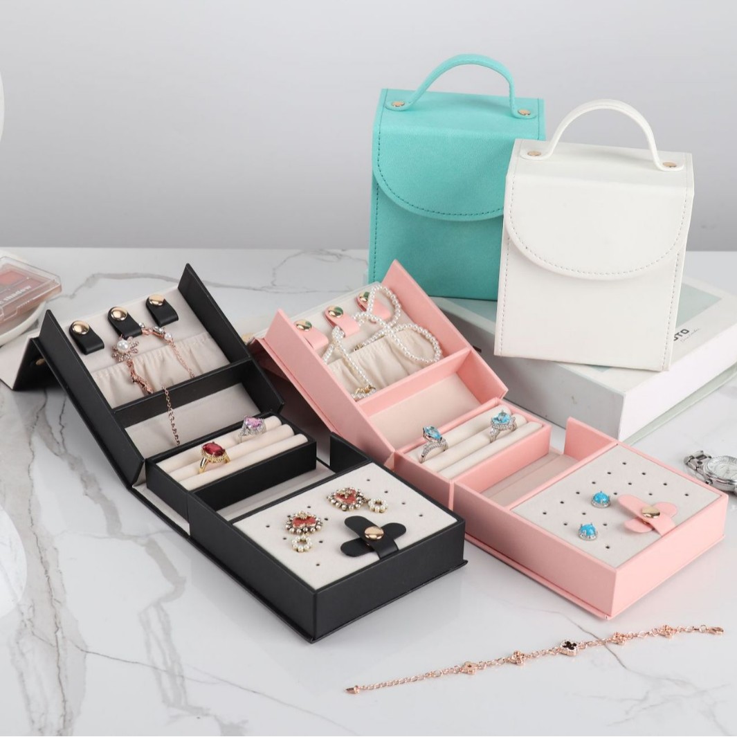 Handled Fold-Out Travel Jewelry Organizer storage configuration