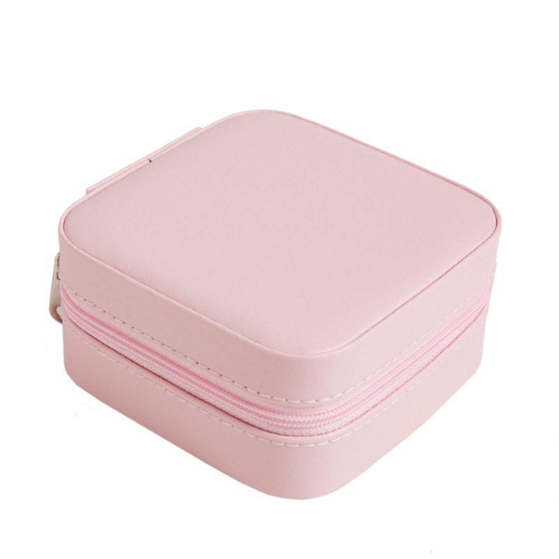 Round and Square Travel Jewelry Cases available finish view