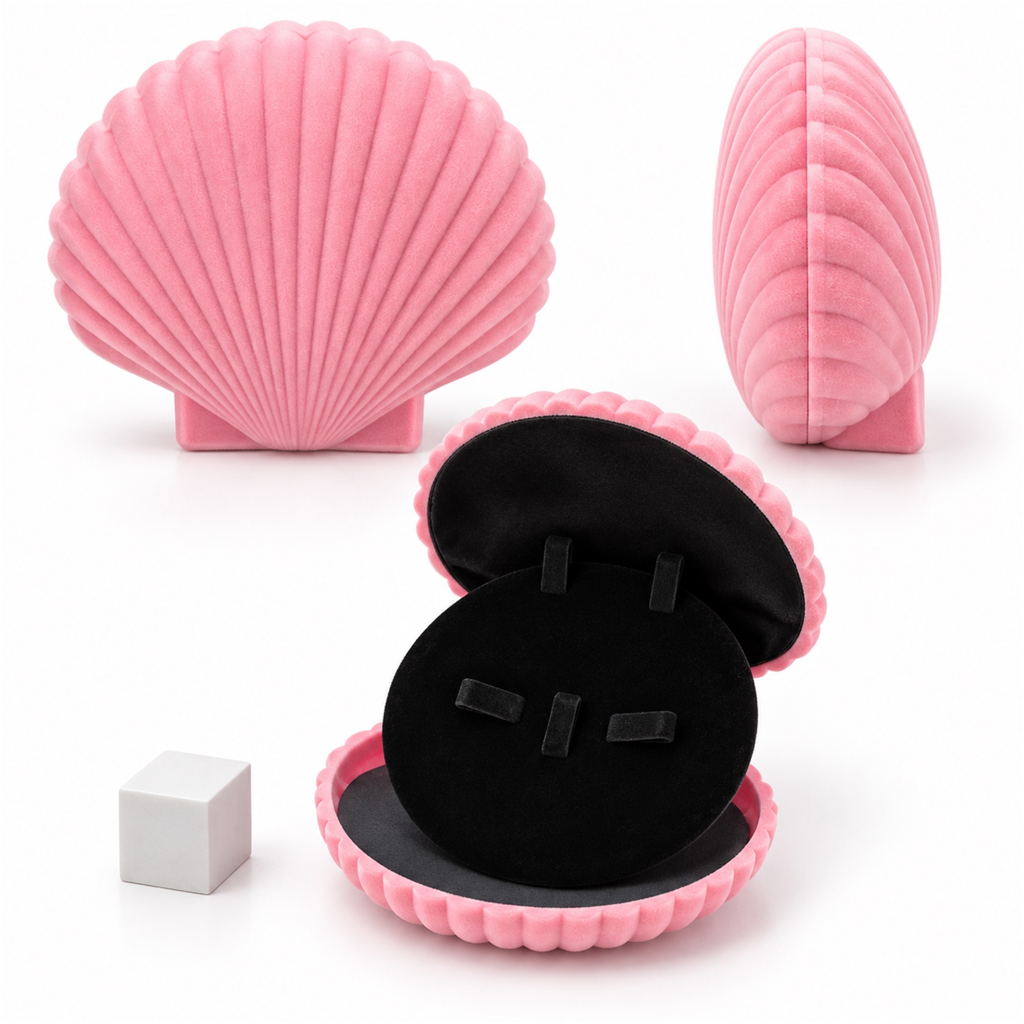 Large Scallop-Shell-Shaped Velvet Necklace And Jewelry Presentation Box size and structure